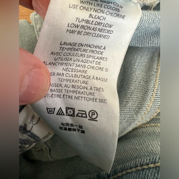 Free people thirty light wash jeans. Size 30 - Picture 7 of 9